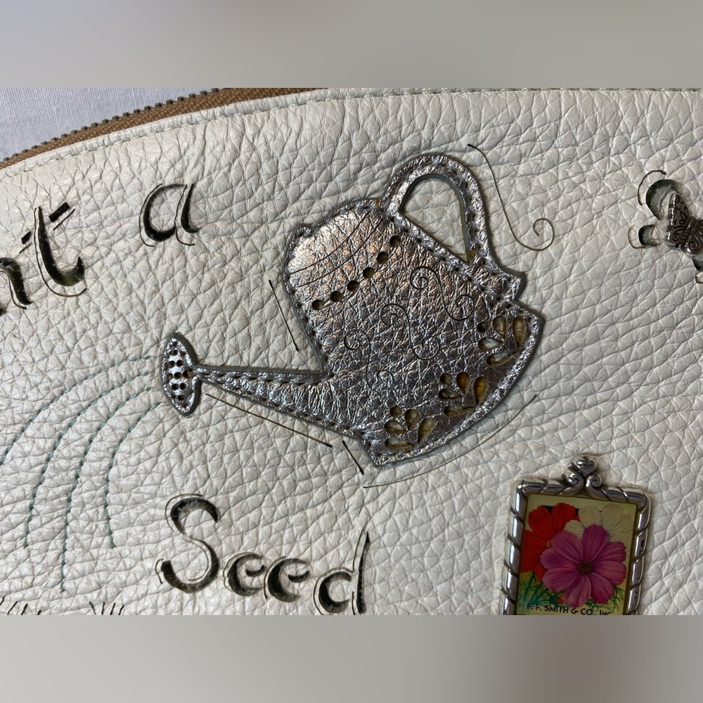 BRIGHTON WRISTLET BAG PLANT A SEED WATCH IT GROW WHITE TAN EMBELLISHED LEATHER - Picture 3 of 10